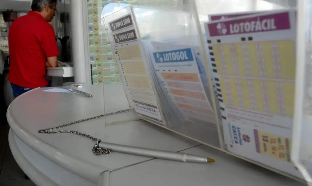 Sem ganhador, Mega-Sena acumula e vai a R$ 112 milhões