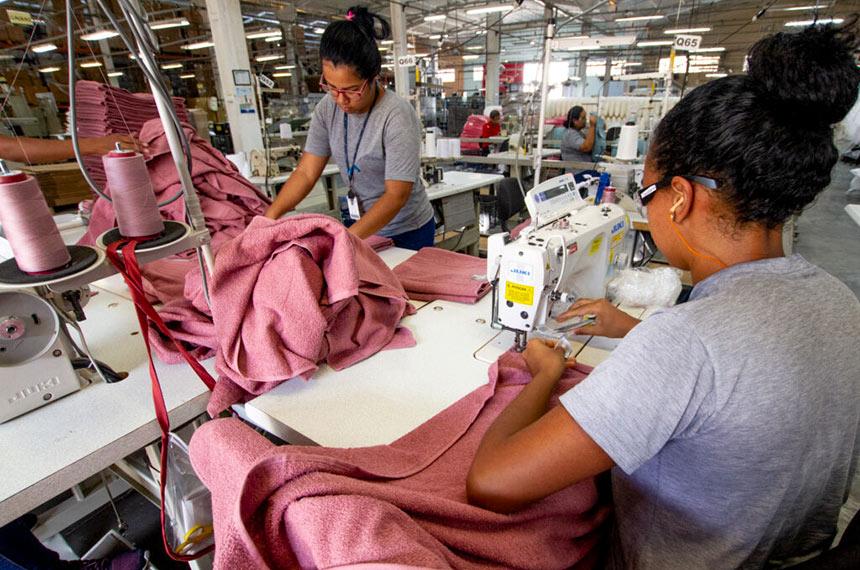Senado analisa propostas de redução da jornada de trabalho