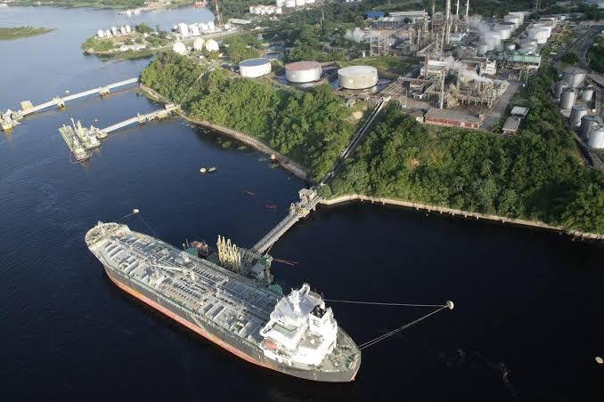 Petrobras avalia recomprar Refinaria de Manaus