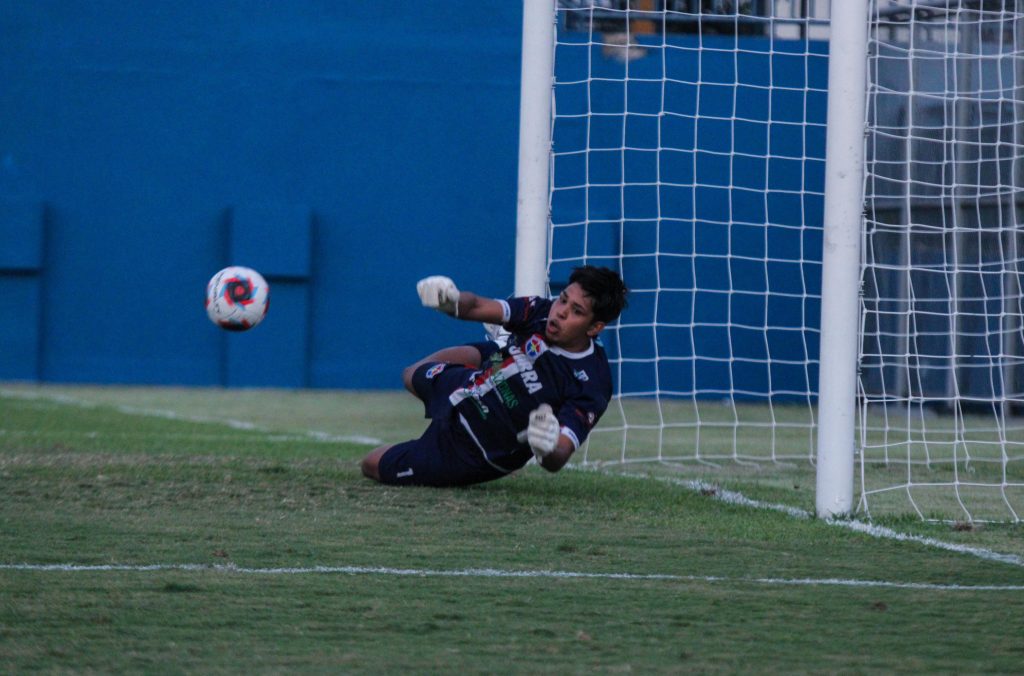 Semifinal: Fast conquista nos pênaltis classificação para final do Sub-20