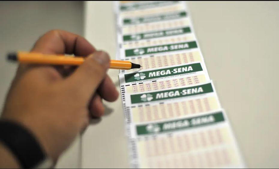 Prêmio de R$ 55 milhões da Mega Sena será sorteada neste sábado