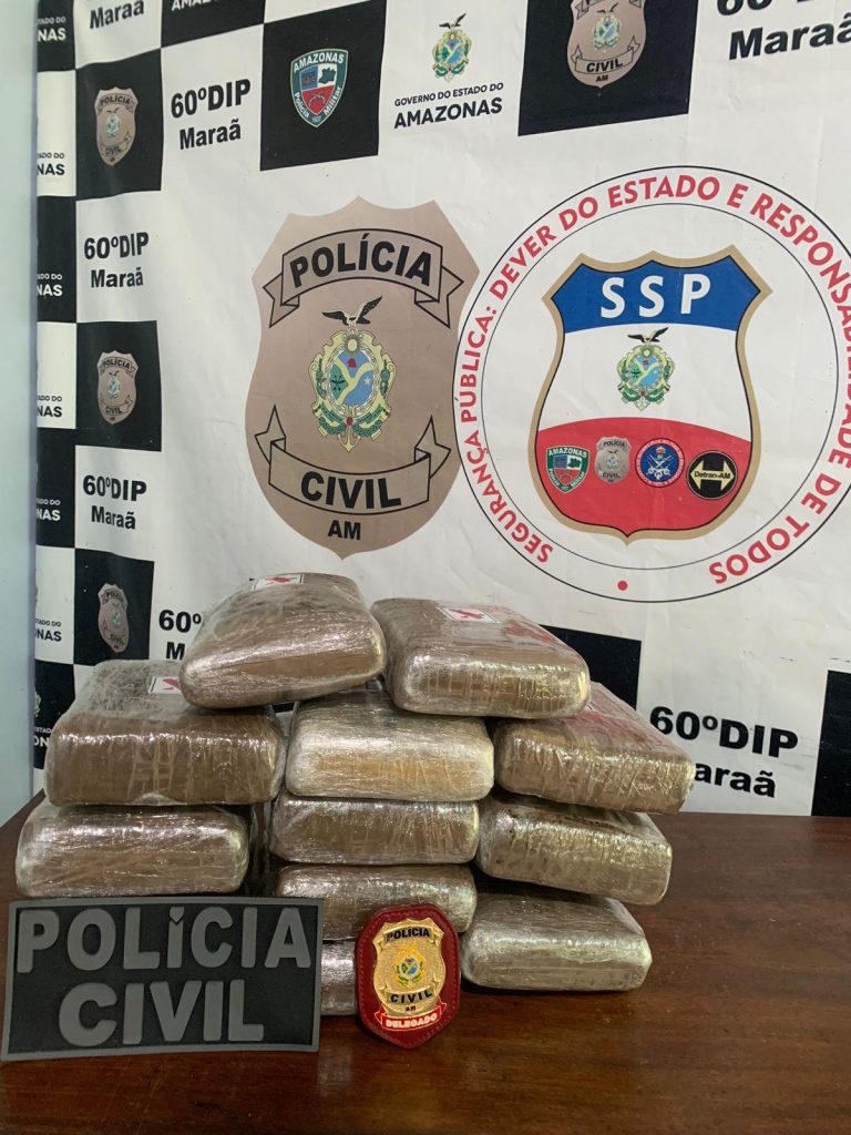 Homem é preso em flagrante com mala carregada com maconha no interior do AM
