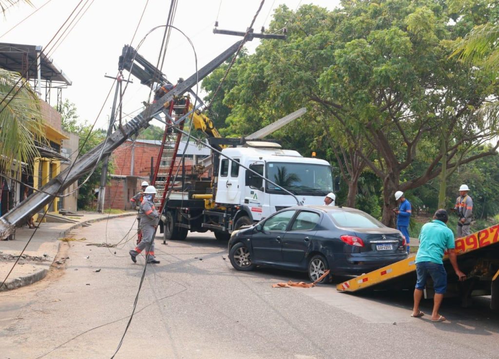 Feriado começa com pelo menos três acidentes no trânsito de Manaus