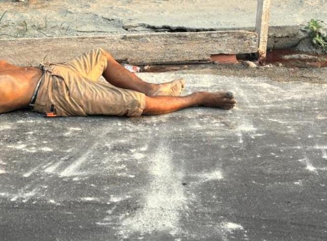 Homem que dormia embaixo de ônibus tem a cabeça esmagada pelo veículo