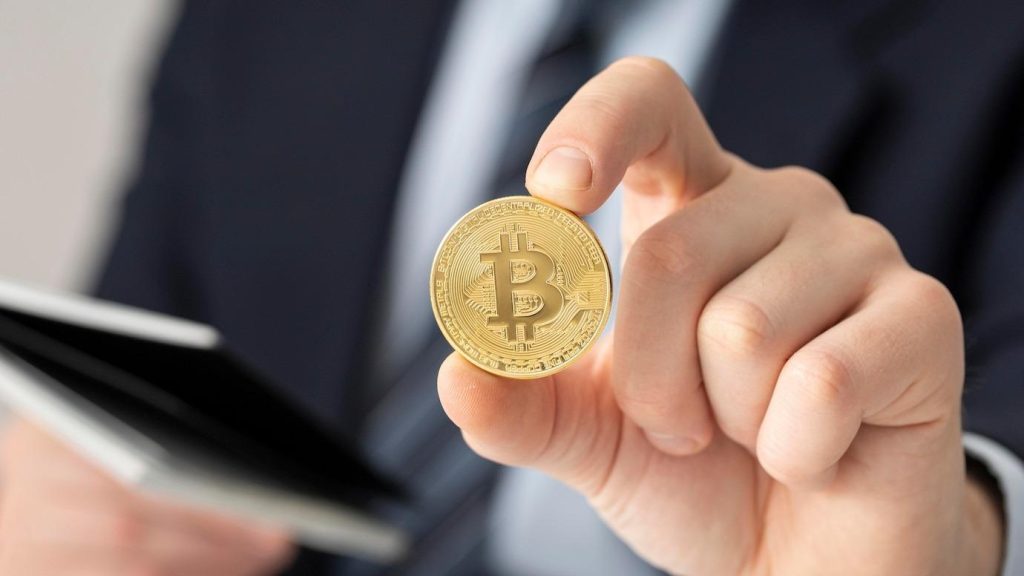 Bitcoin pode ter alta no valor até o fim do ano e atingir pico de preço antes do esperado