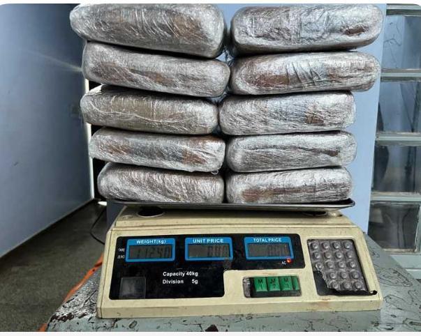 PF prende três pessoas por tráfico de drogas em Manaus e no interior