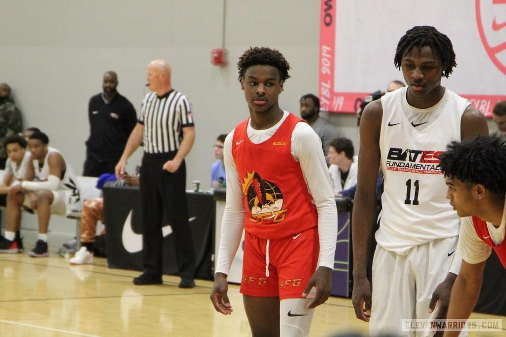 Anthony Davis mostra apoio para Bronny James