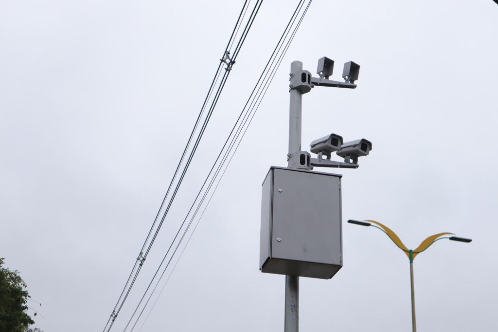 Fiscalização eletrônica em vias de Manaus é retomado