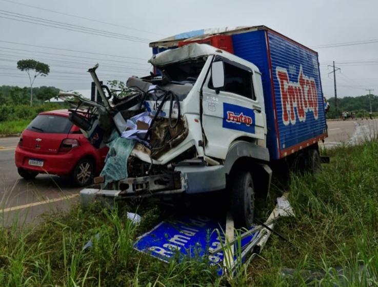 Homem morre em grave acidente na AM-070