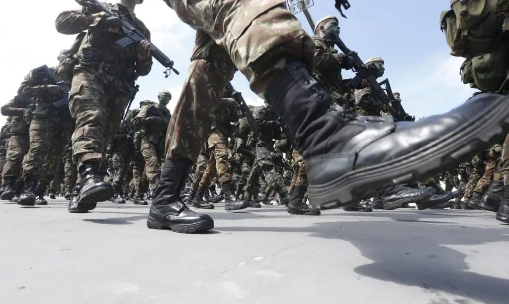Os militares e a necessidade de educação