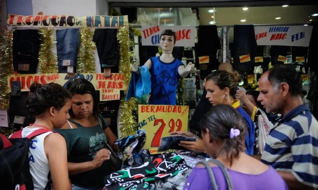 Segunda parcela do décimo terceiro deve ser paga até esta sexta-feira