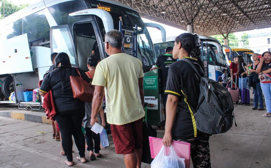 Próximo ao Réveillon, aumentam as viagens pelo interior do Amazonas