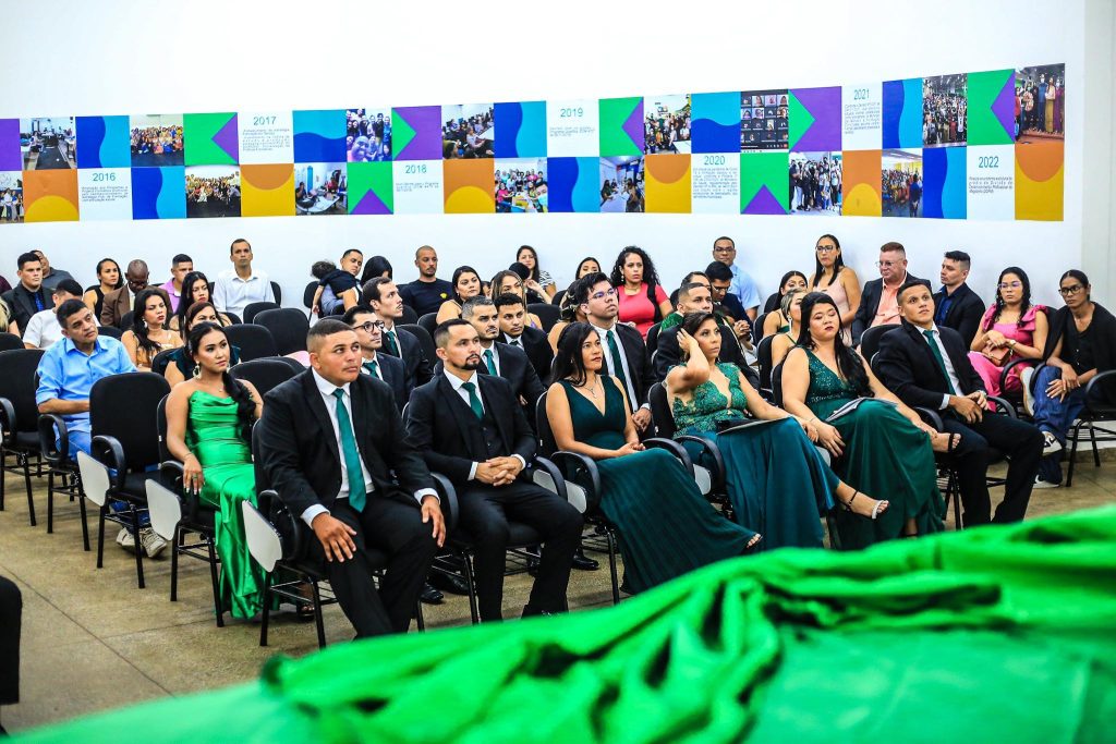 Escola de arbitragem da FAF forma novos profissionais