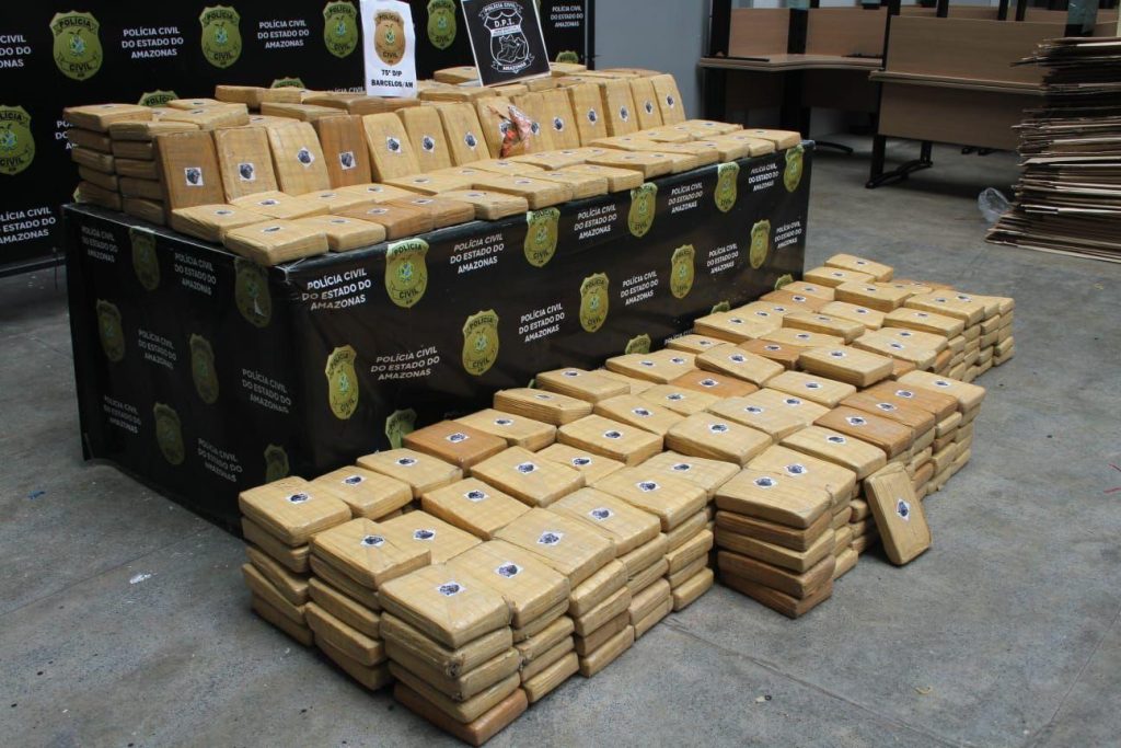 Dupla é presa com droga avaliada em R$ 10 milhões no interior do AM