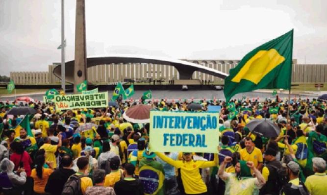 Brasil pode ter condenados militares pela primeira vez