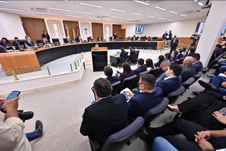 TCE-AM agora emite automaticamente certidões de decisões