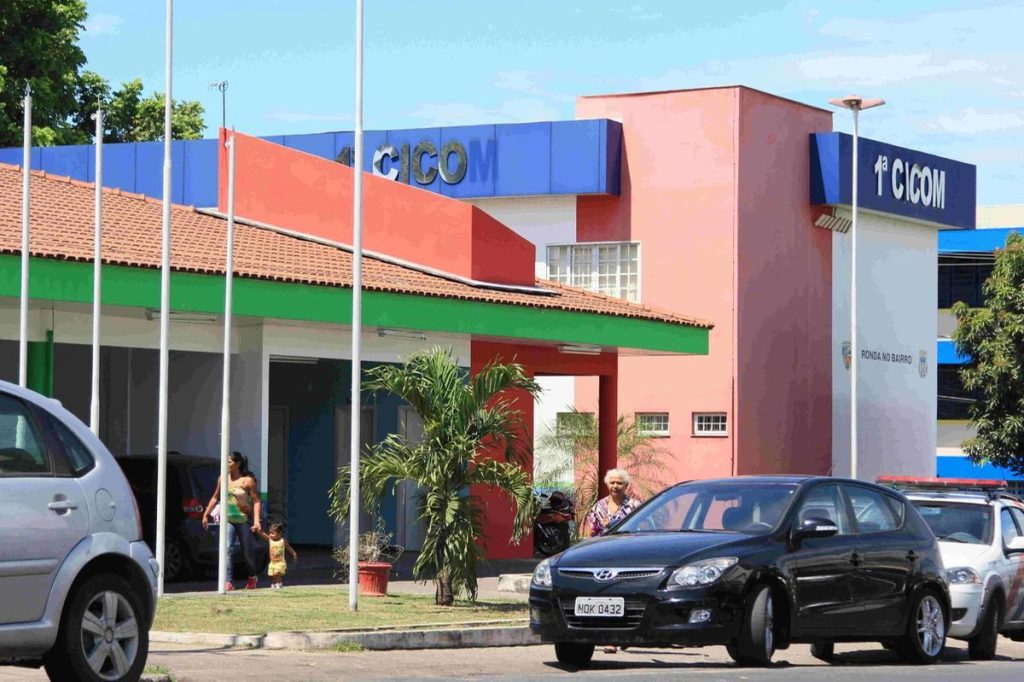 Após receber denúncia, Rocam prende dois foragidos da Justiça