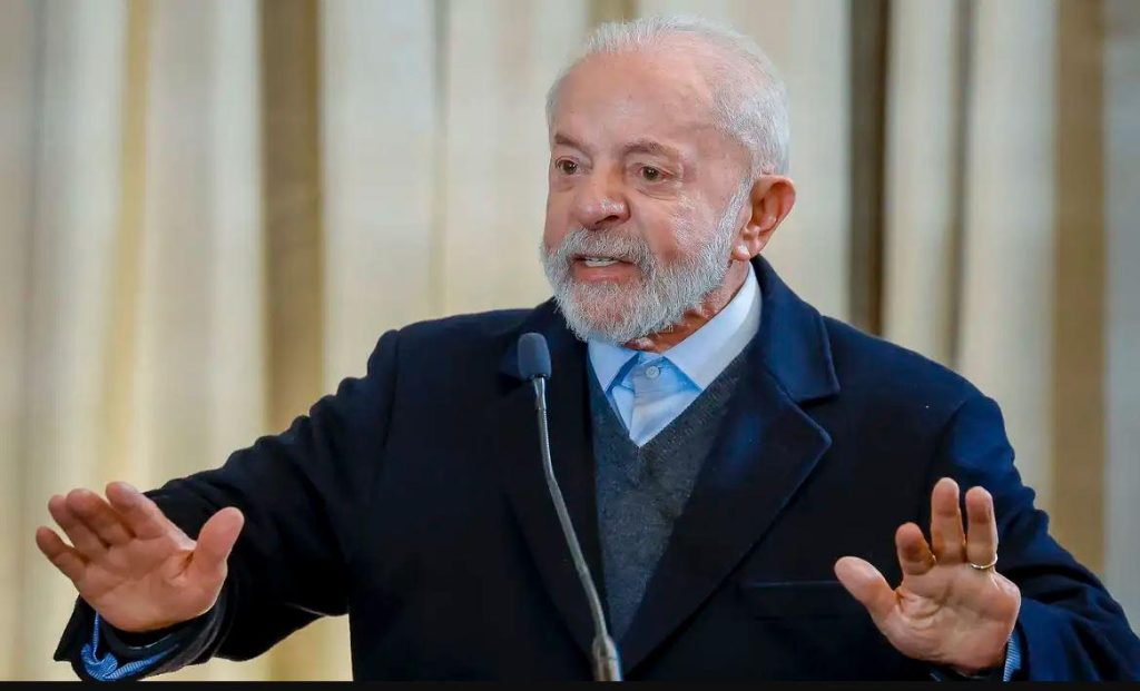 Lula afirma que nenhum aposentado terá prejuízo