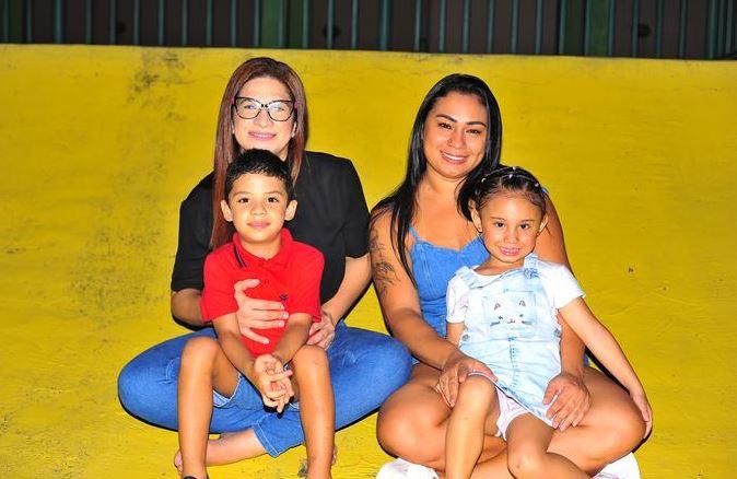 ‘Mães da pandemia’  celebram  a superação e a vida