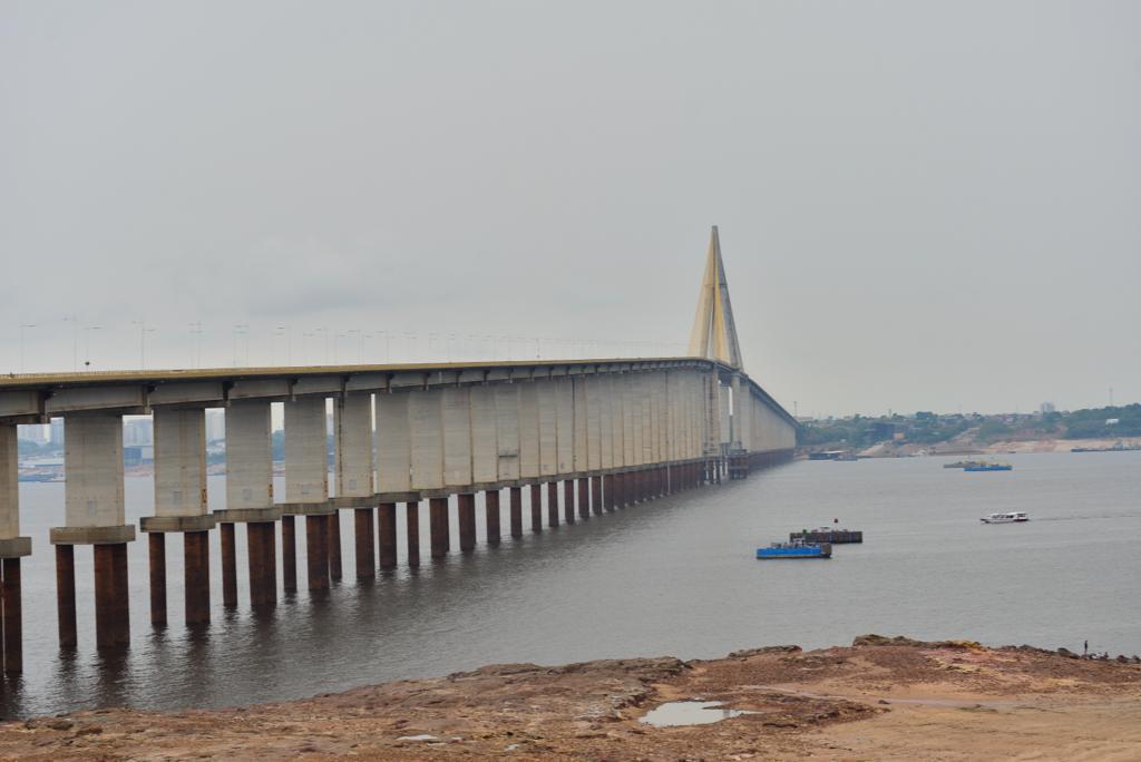 Rio Negro inicia vazante em Manaus, mas níveis seguem altos para o período, alerta SGB