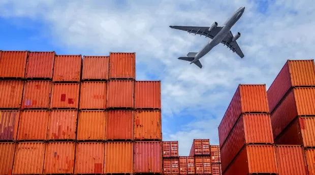 Nova Lei beneficia pequenos exportadores com devolução de tributos