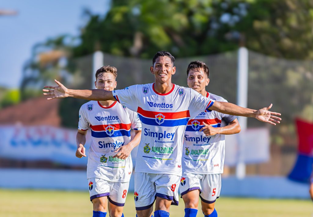 Fast goleia RB e segue 100% no Campeonato Amazonense Sub-20