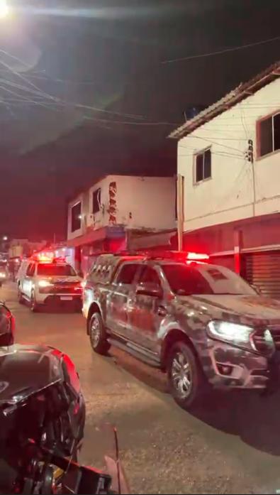 Comunidade de Fátima em Manaus é alvo de operação após queima de fogos