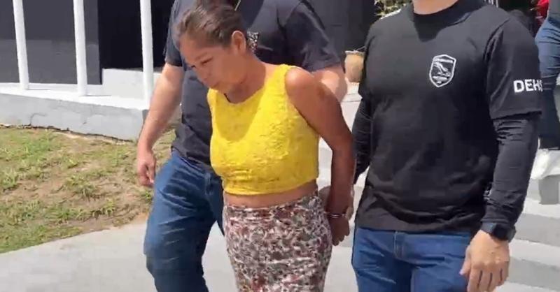 Foragida por homicídio do marido é localizada após denúncia por esfaquear cachorro