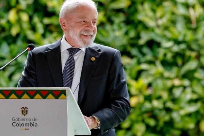 Lula lança obras do programa Norte Conectado, em Manaus, nesta terça