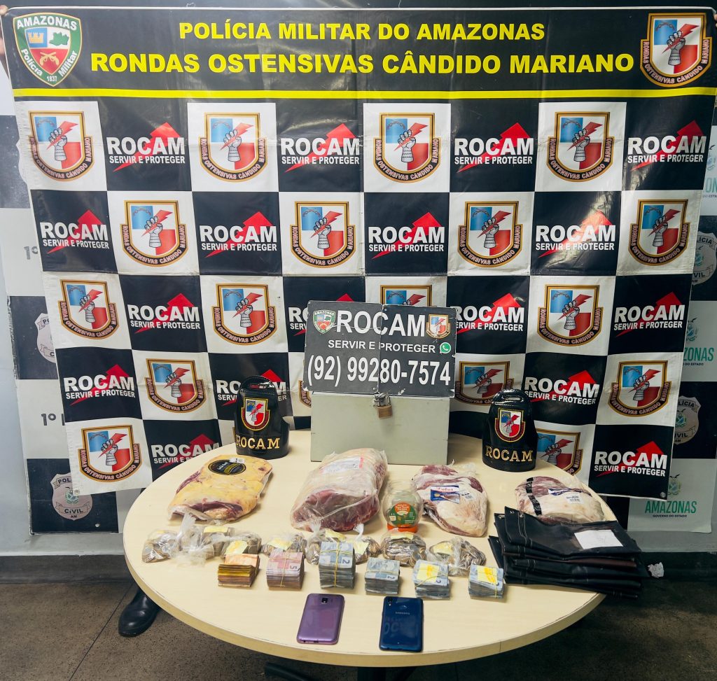 Homem é preso após furtar carne, cofre com R$ 4 mil e celulares em centro comercial de Manaus