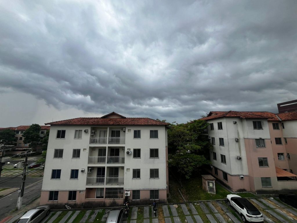 Defesa civil coloca Manaus e Iranduba em estado de alerta por chance de temporais