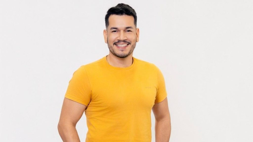 João Junior é o primeiro eliminado da semifinal do A Bordo