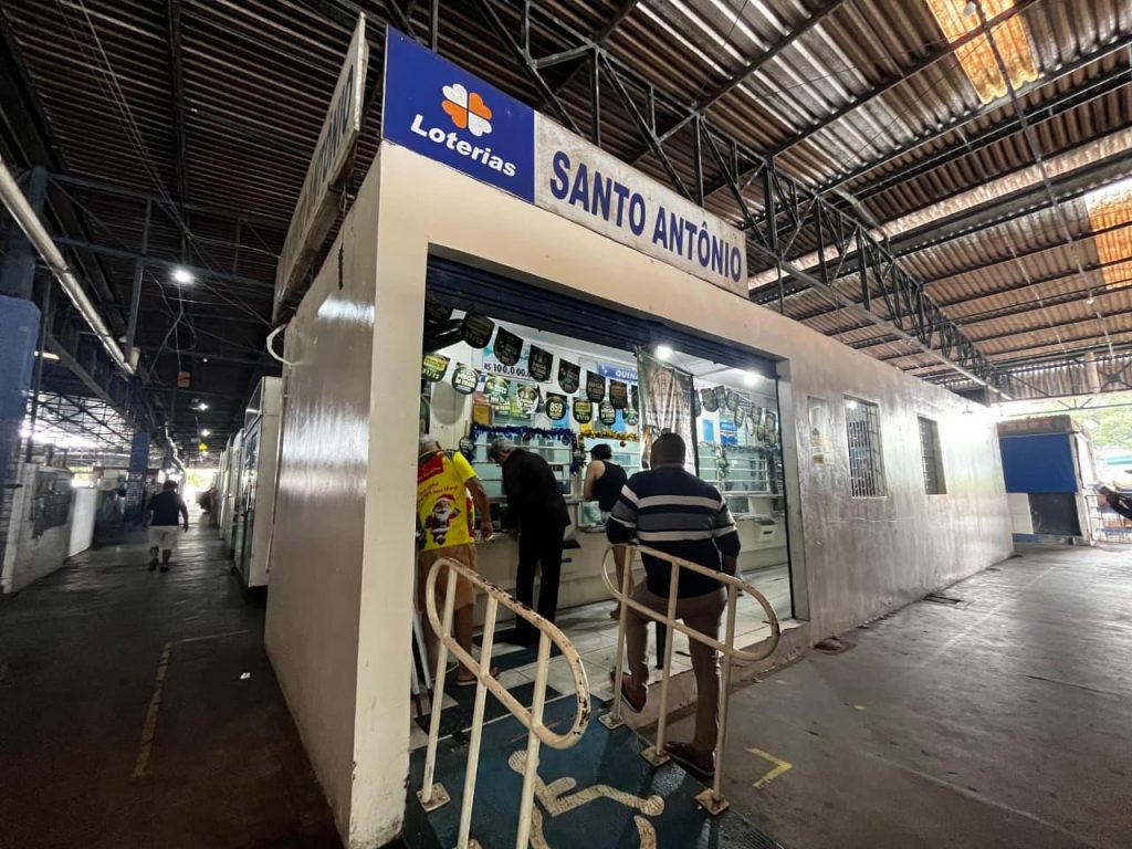 Apostas da Mega da Virada movimentam lotéricas de Manaus às vésperas do sorteio