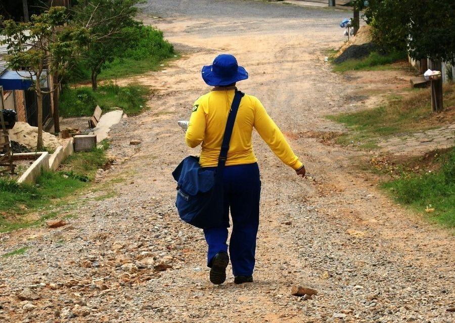 Correios: entre a integração nacional e o risco de colapso