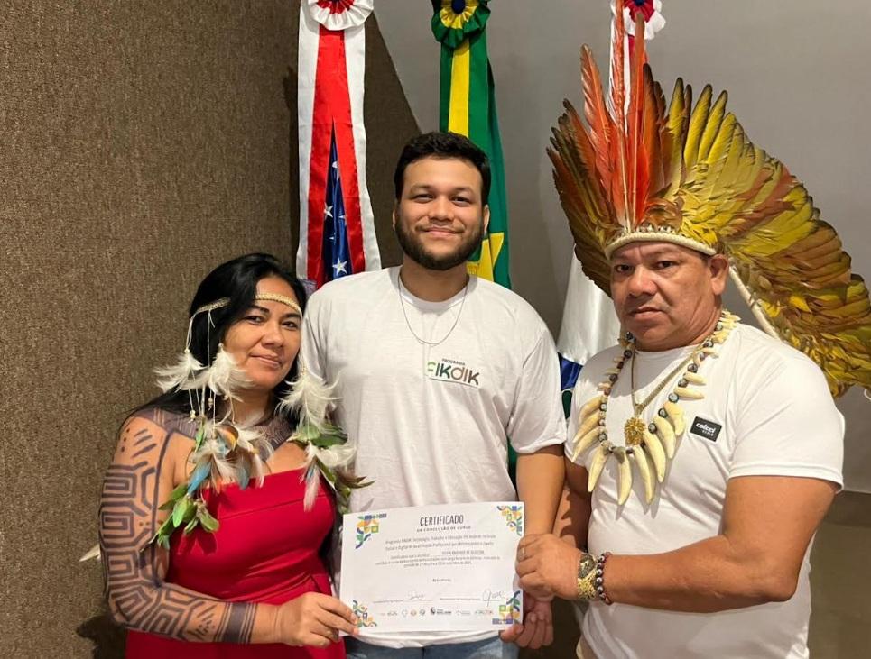 Programa FIKDIK forma 53 alunos indígenas em curso de qualificação profissional em Manaus
