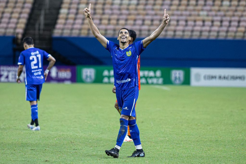 Rafa Marcos marca, decide e coloca o Nacional na final do returno