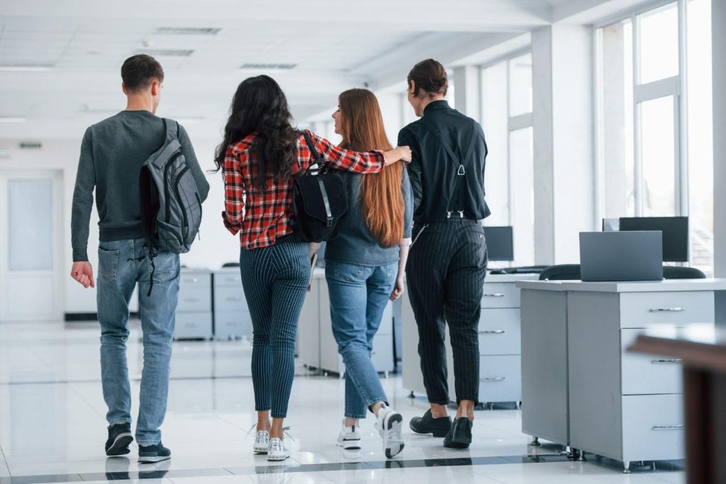 Estágio: empresas priorizam ‘vontade de aprender’ à técnica