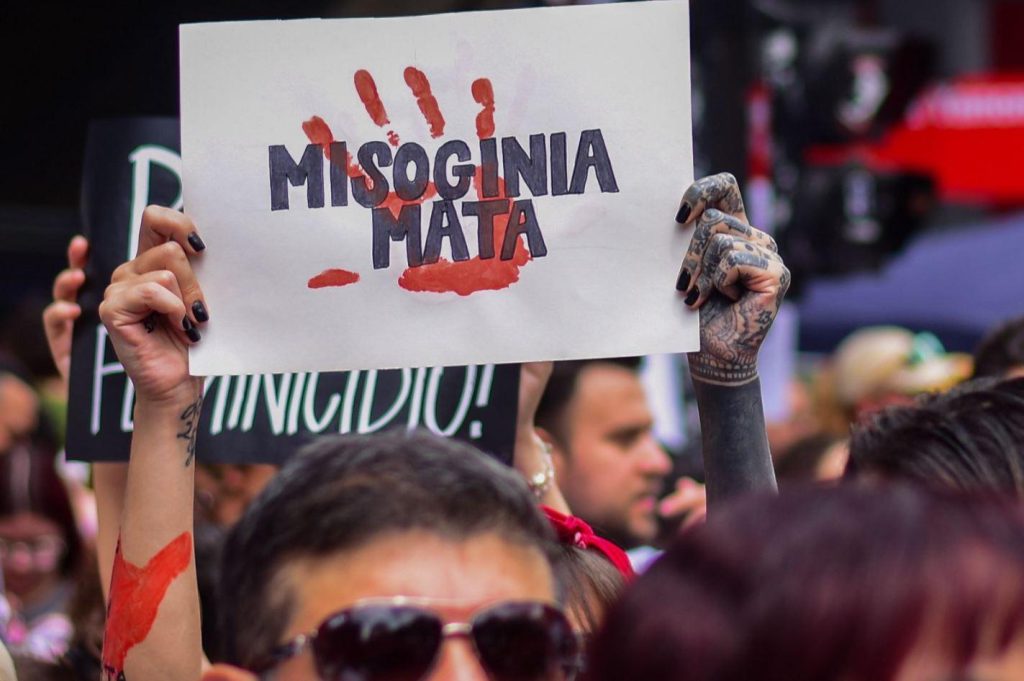 Congresso dá mais um passo para criminalizar a misoginia