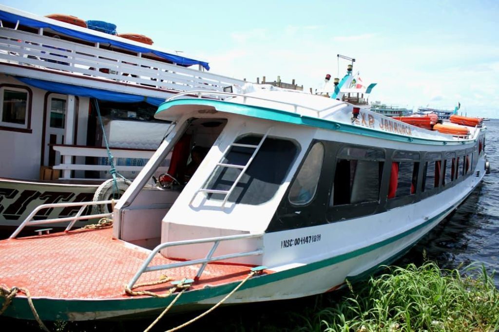 Alta no combustível encarece transporte fluvial e impacta usuários
