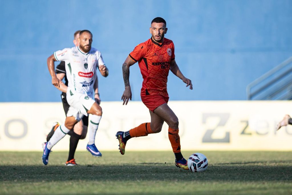 Manauara e Manaus empatam em duelo amazonense na Série D