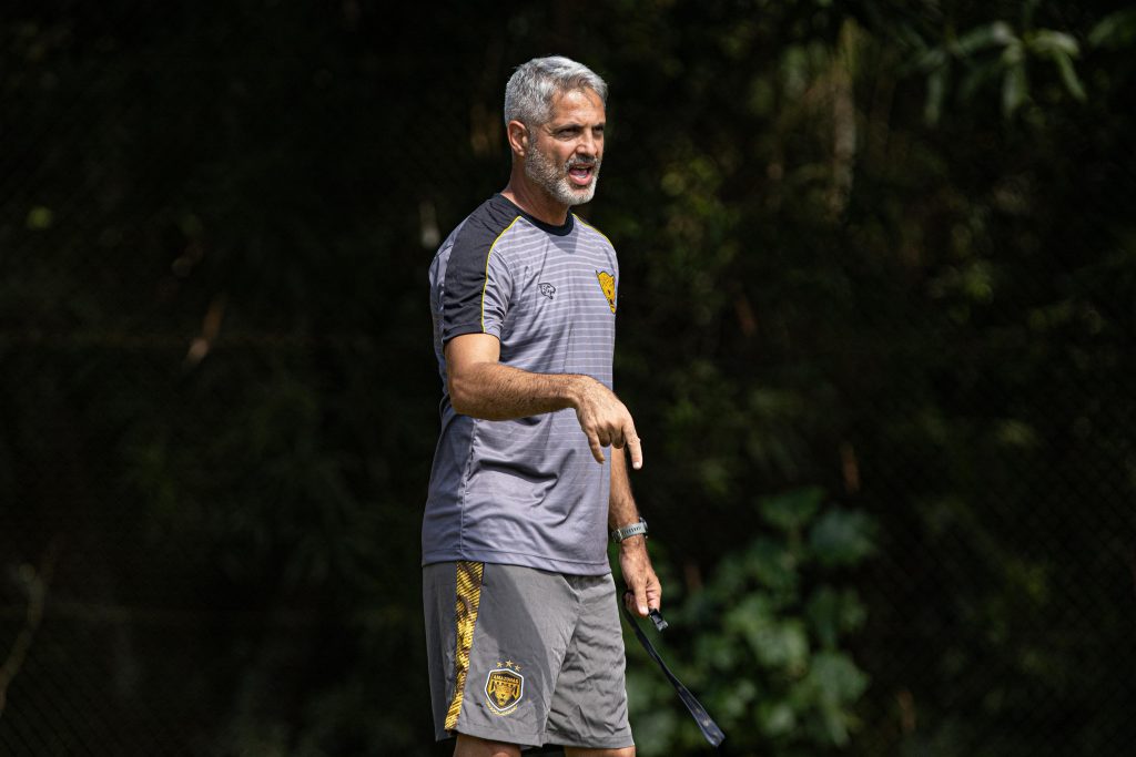 Rodrigo Santana é apresentado pelo Amazonas: ‘Adoro esse clima’