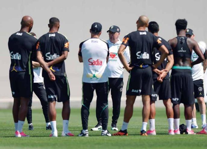 Ancelotti faz mudanças no Brasil para duelo com Egito