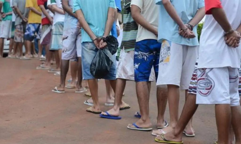 Redução da maioridade penal e manipulação do medo social