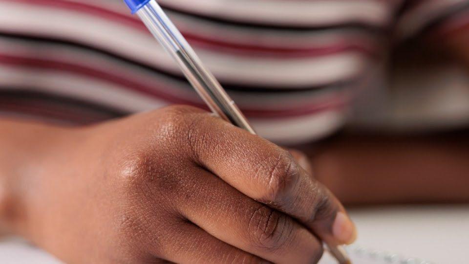 Certificação em português para refugiados amplia alcance e chega ao Amazonas e outros 12 estados
