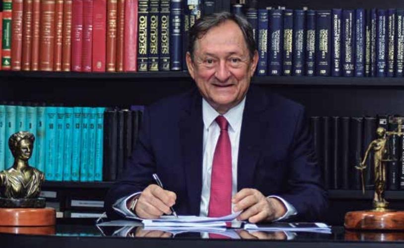 Desembargador implanta solução de IA que agiliza processos no TJAM