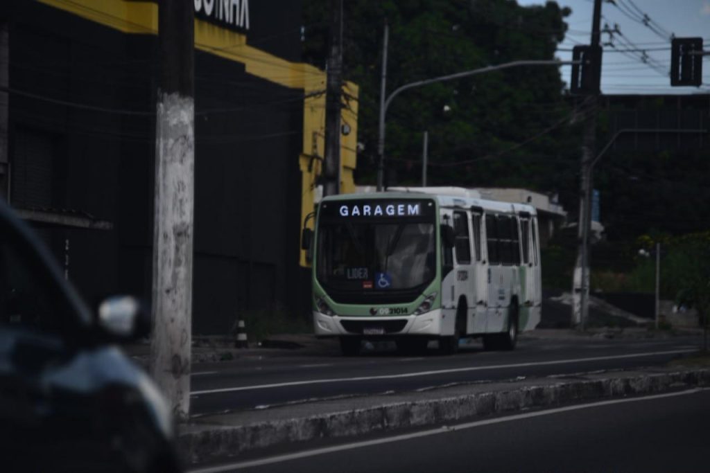 Greve do transporte coletivo segue em Manaus com frota reduzida