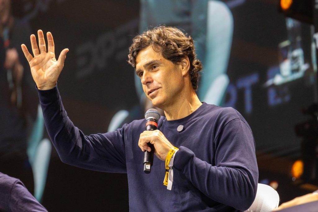 Guilherme Benchimol diz que aprender a formar times fortes foi o ponto de virada da XP
