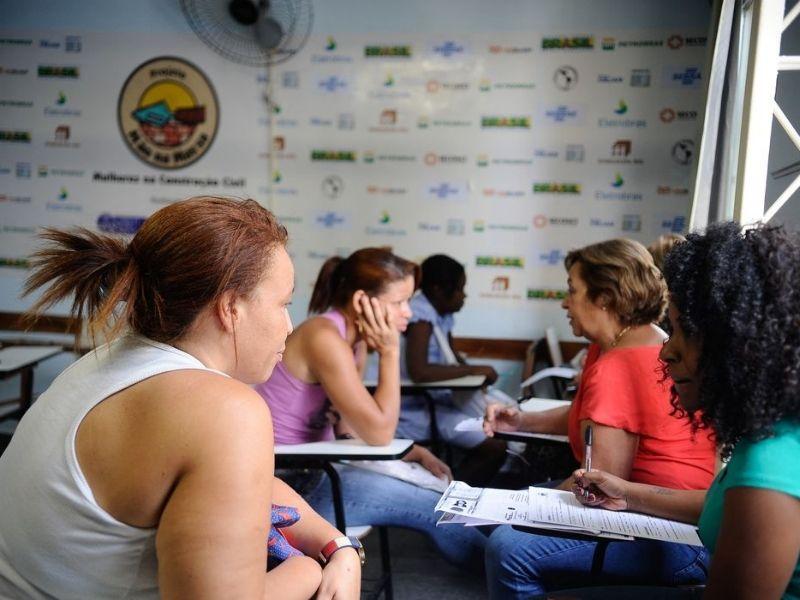 Consulado da Mulher lança curso gratuito para vendas