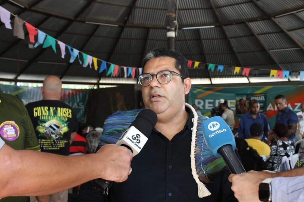 Rede e Psol lançam Isael Munduruku ao Governo do Amazonas