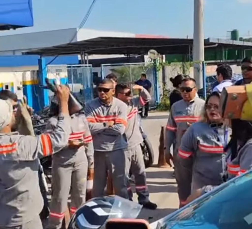 Trabalhadores da Norte Tech protestam e denunciam assédio moral em Manaus